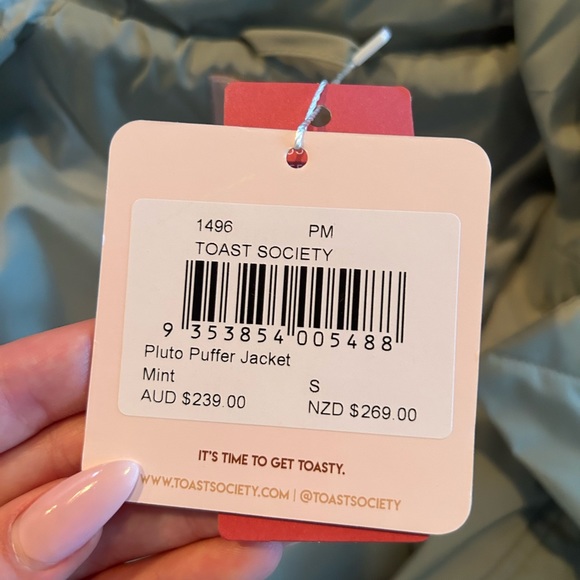 TOAST SOCIETY (Australian Brand) - Pluto Puffer Jacket in Mint - Picture 4 of 5